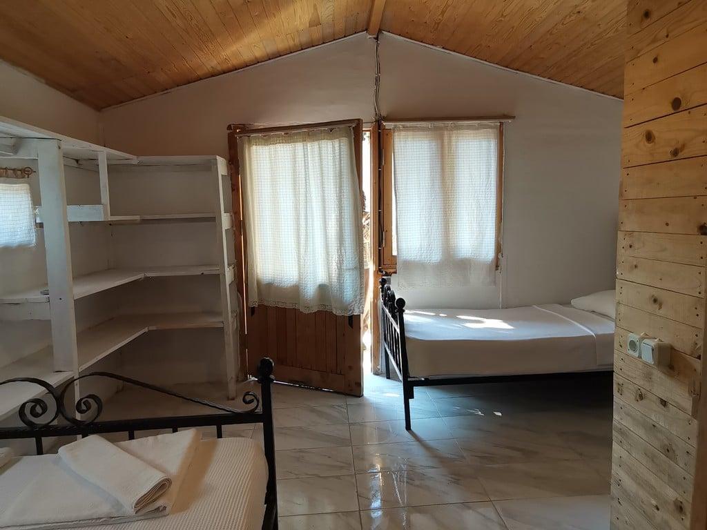 Pitos Bungalows — 2