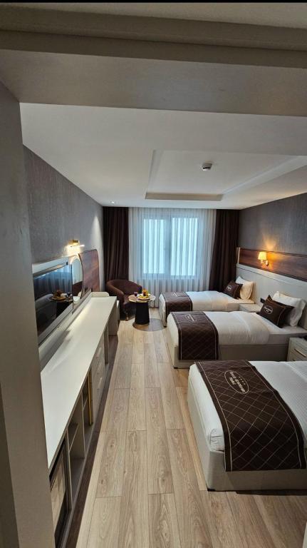 Roccia DownTown Otel — 8