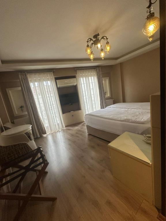 Rooms Inn Taxim Boutique Hotel — 7