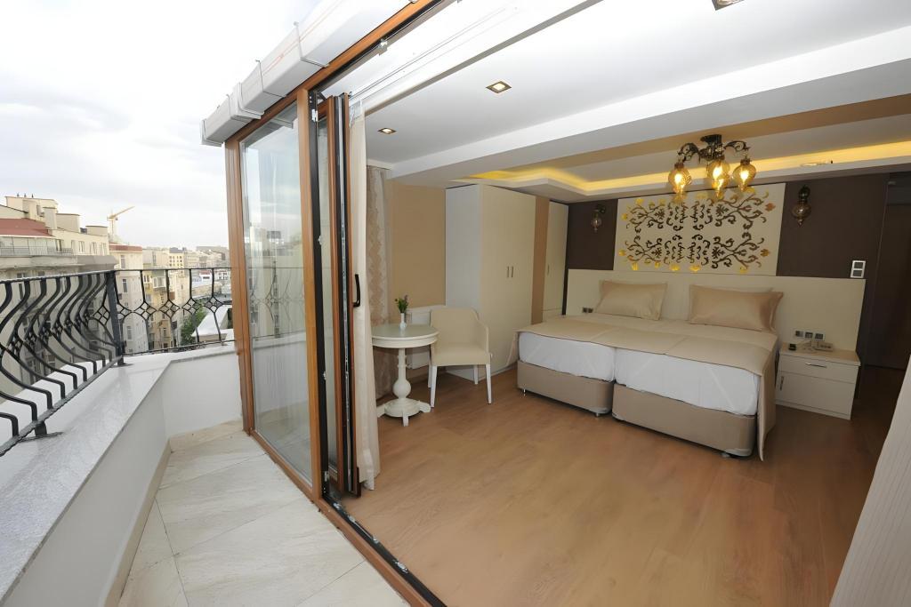 Rooms Inn Taxim Boutique Hotel — 4