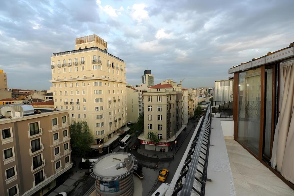 Rooms Inn Taxim Boutique Hotel — 8