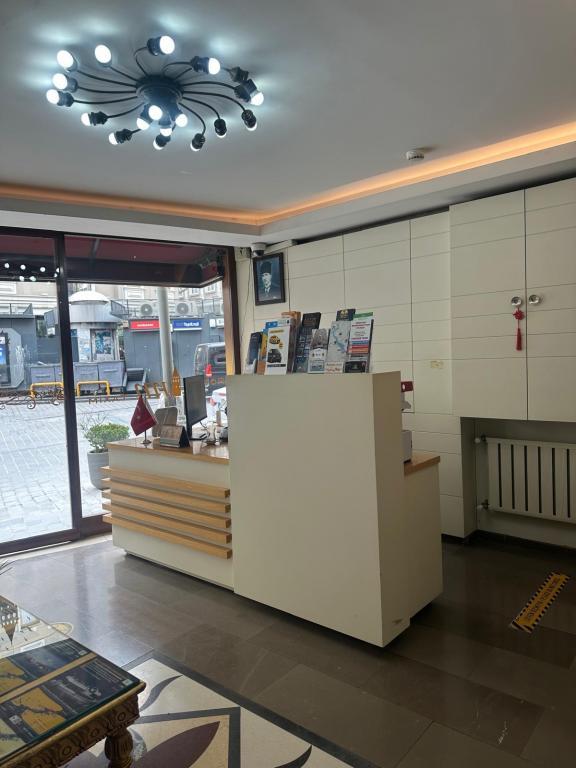 Rooms Inn Taxim Boutique Hotel — 10