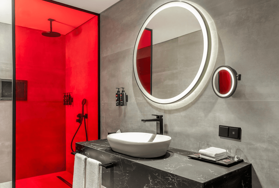 Radisson RED İzmir Point Bornova — 8