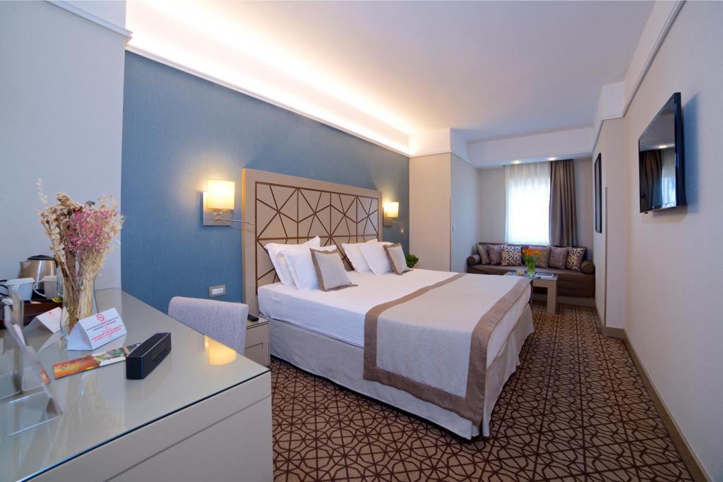 Ramada By Wyndham İstanbul Taksim — 7