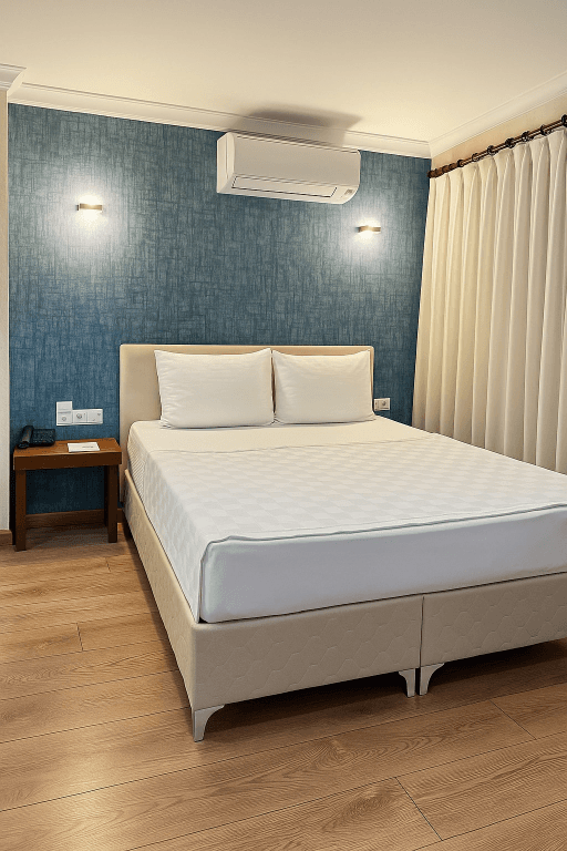 Red Green Hotel Karşıyaka — 7
