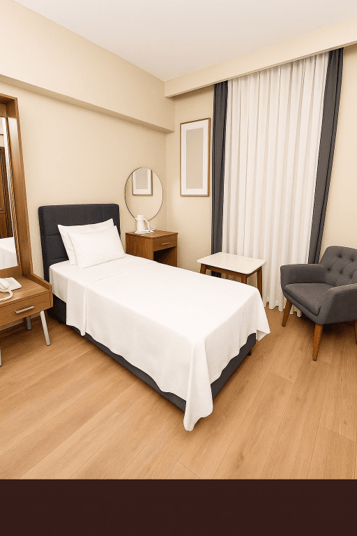Red Green Hotel Karşıyaka — 10