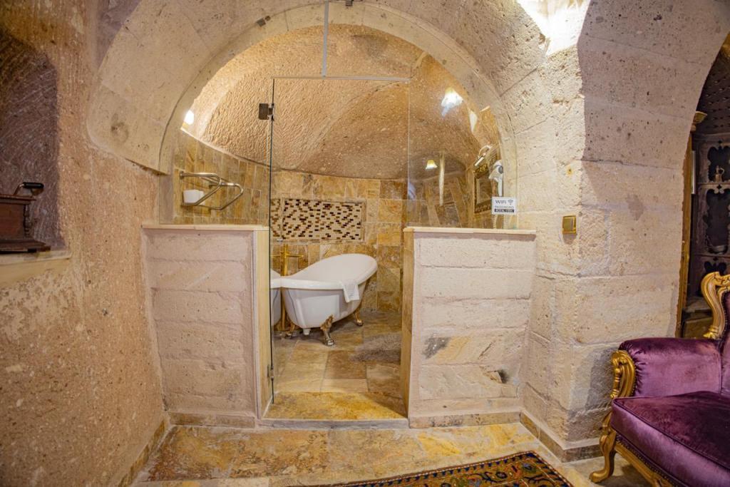 Royal Cave Hotel — 7