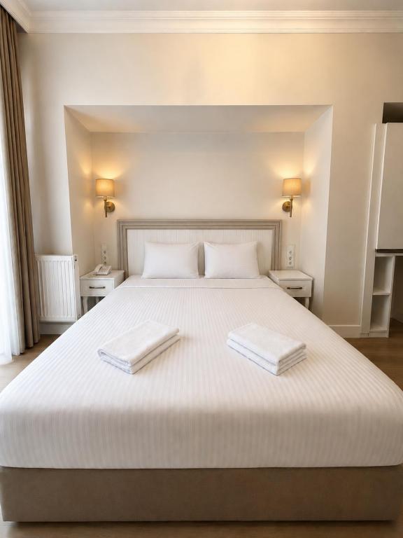 Royal Garden Suite and Hotel — 6