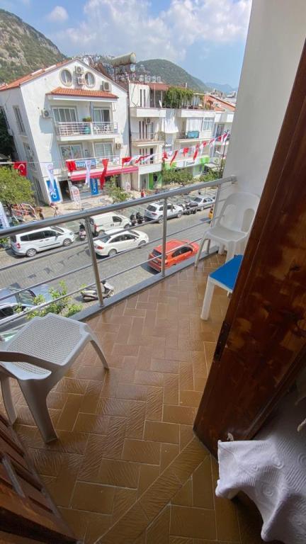 Saray Otel — 4