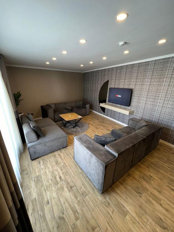 Safran Suit Otel Buca — 8