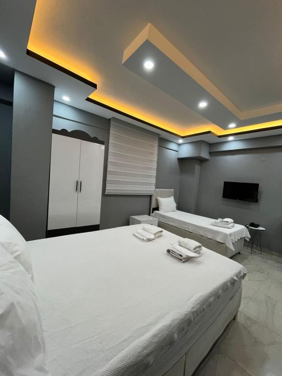 Sandra hotel — 4