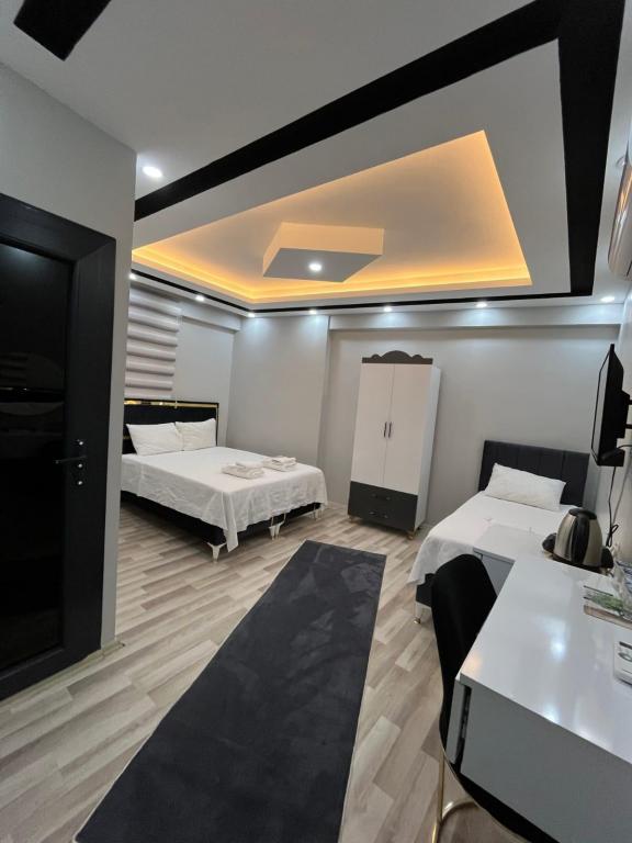 Sandra hotel — 5