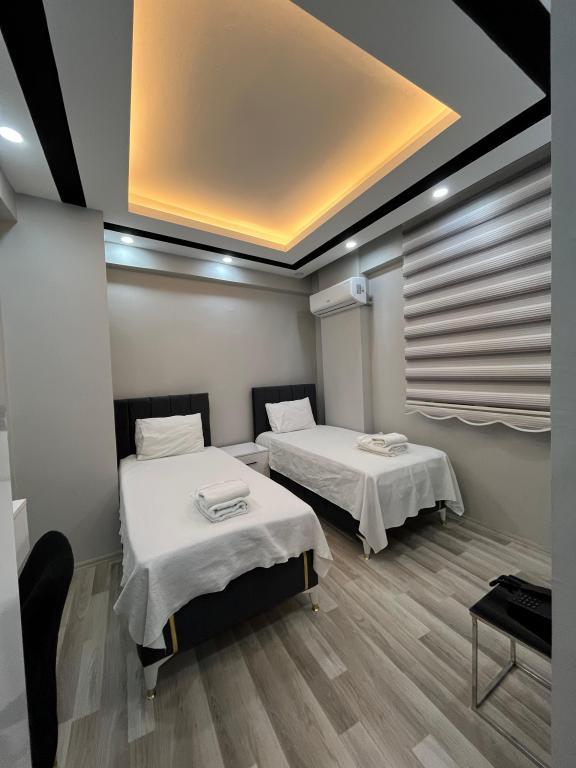 Sandra hotel — 8