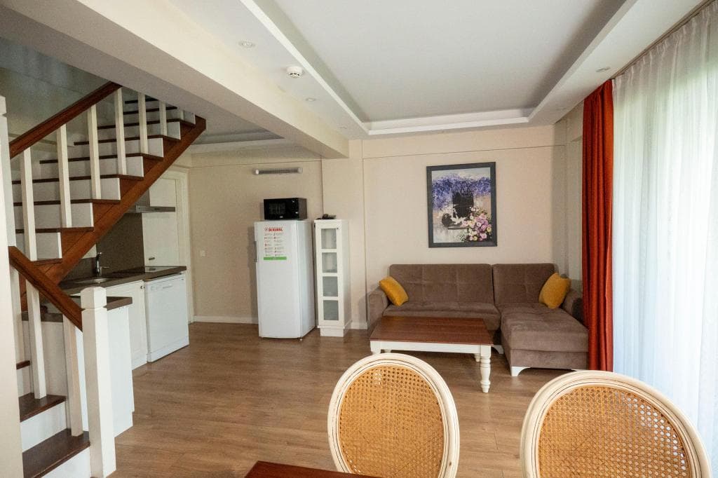 Sapanca Çayır Çimen Otel — 5