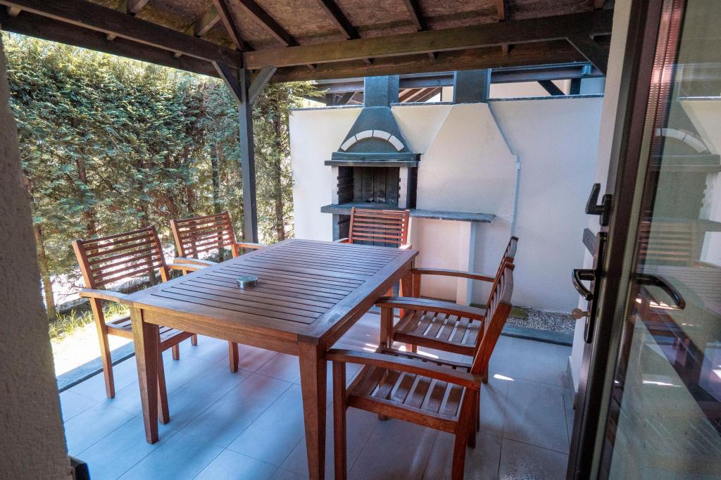 Sapanca Çayır Çimen Otel — 7