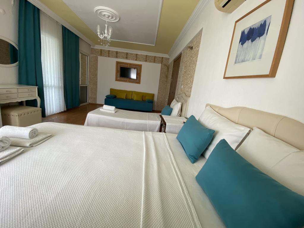 Sarı Köşk Butik Hotel — 8