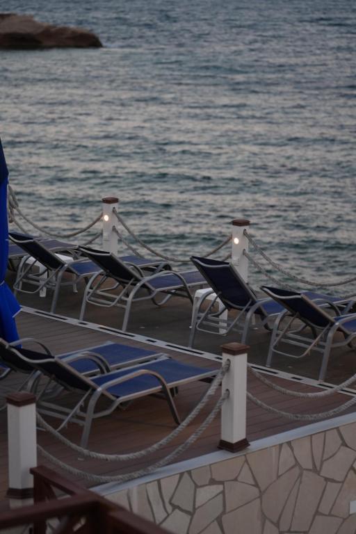 Seal Beach Otel Karaburun — 3
