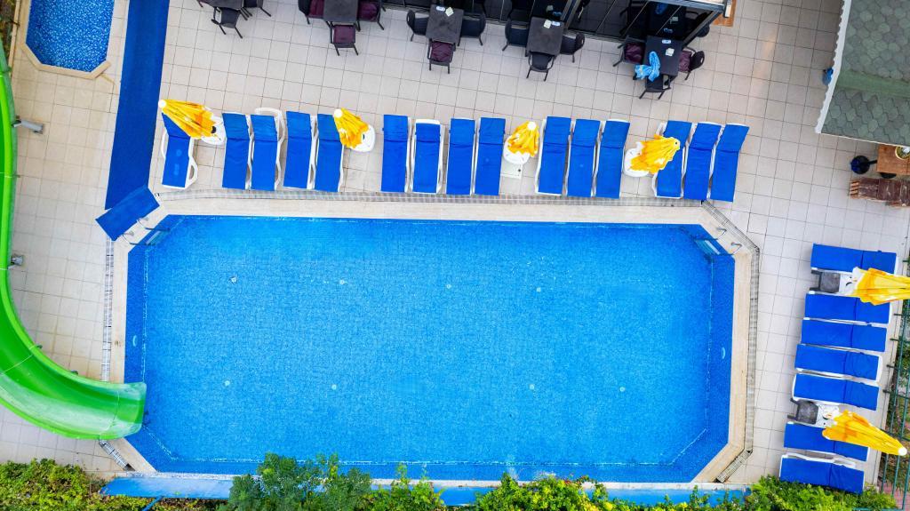 Selinus Beach Club Hotel — 8