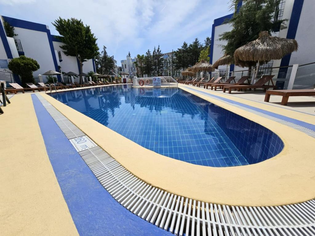 Serpina Hotel Gümbet +16 — 7