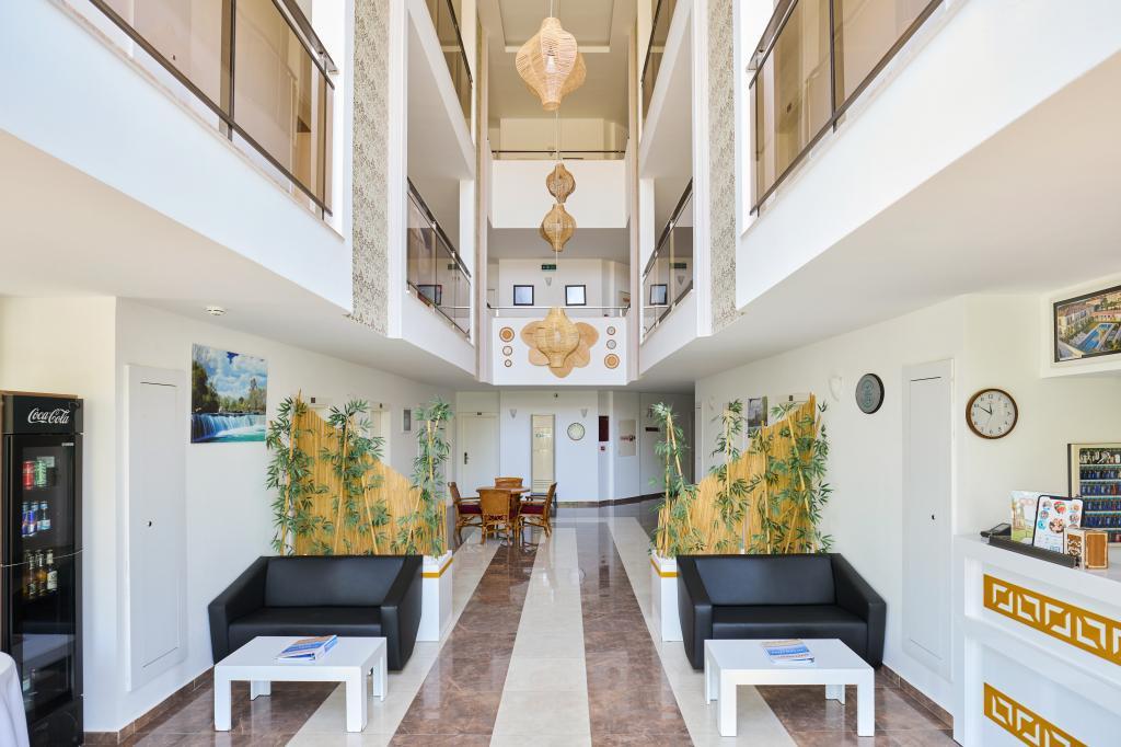 Side A Hotel