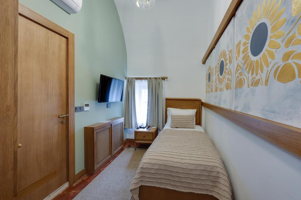 Silk Road Museum Hotel — 4