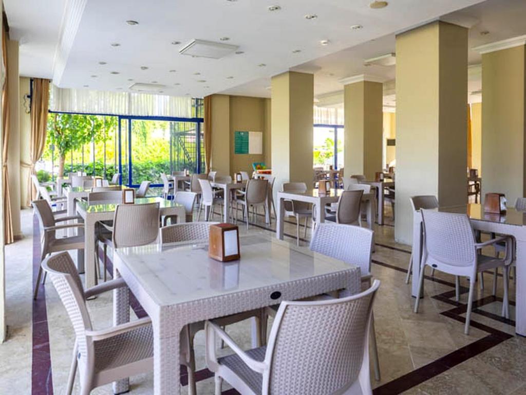 Tal Beach Hotel — 7