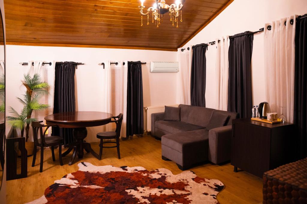 Tudya Han 1874 Hotel & Restaurant — 3