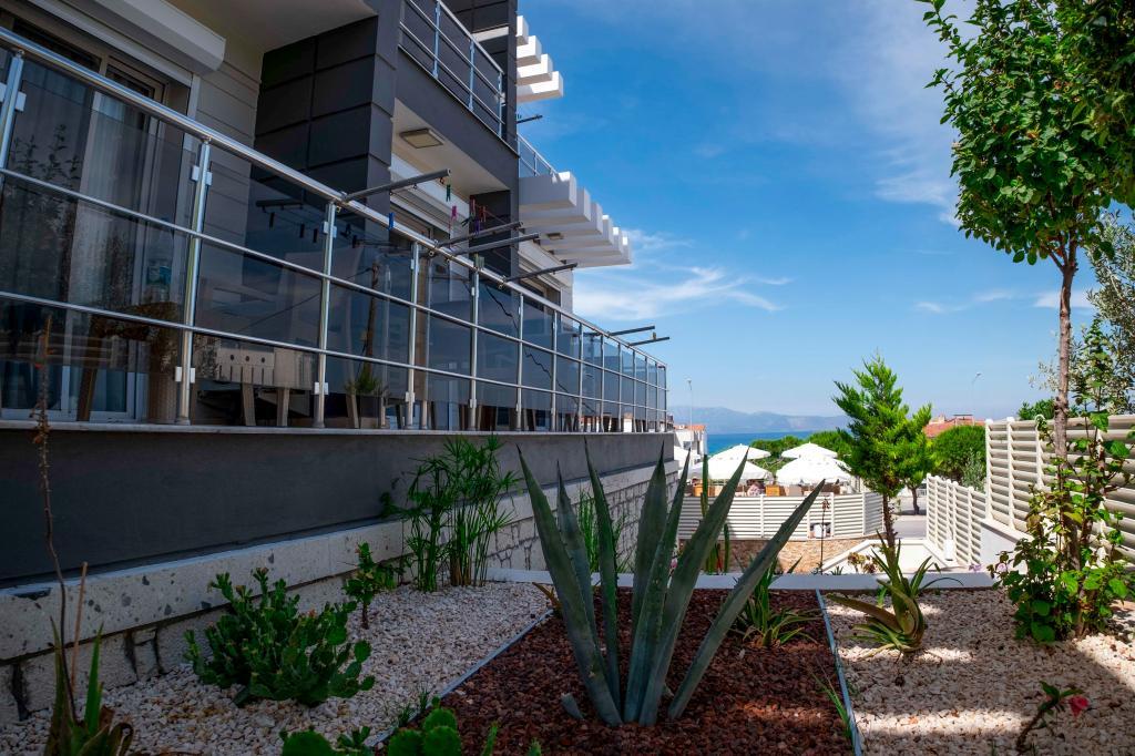 Twins Hotel Çeşme — 8