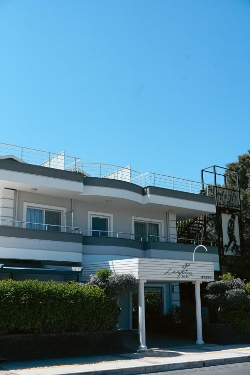 Urla Zeytin Otel — 2