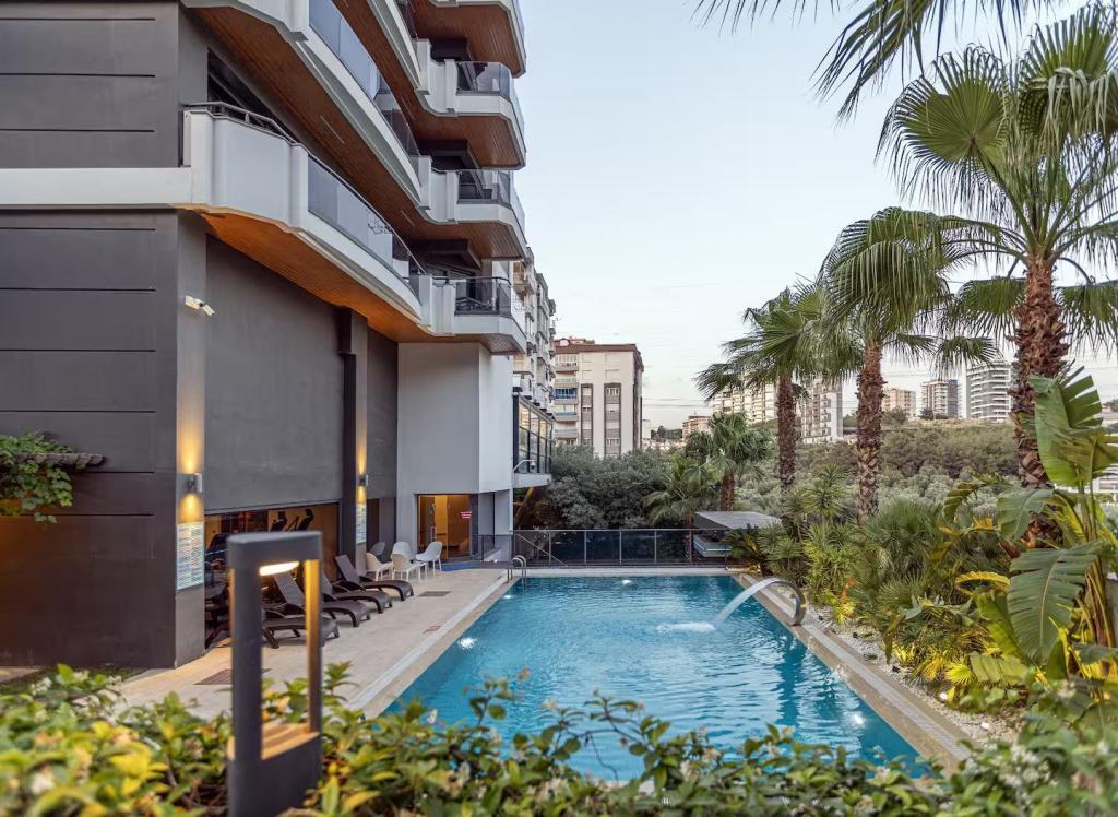 Utopia Suite Residence Bornova 1 — 6