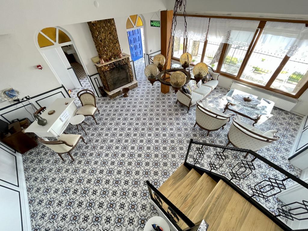 Villa Ece Pansiyon — 4