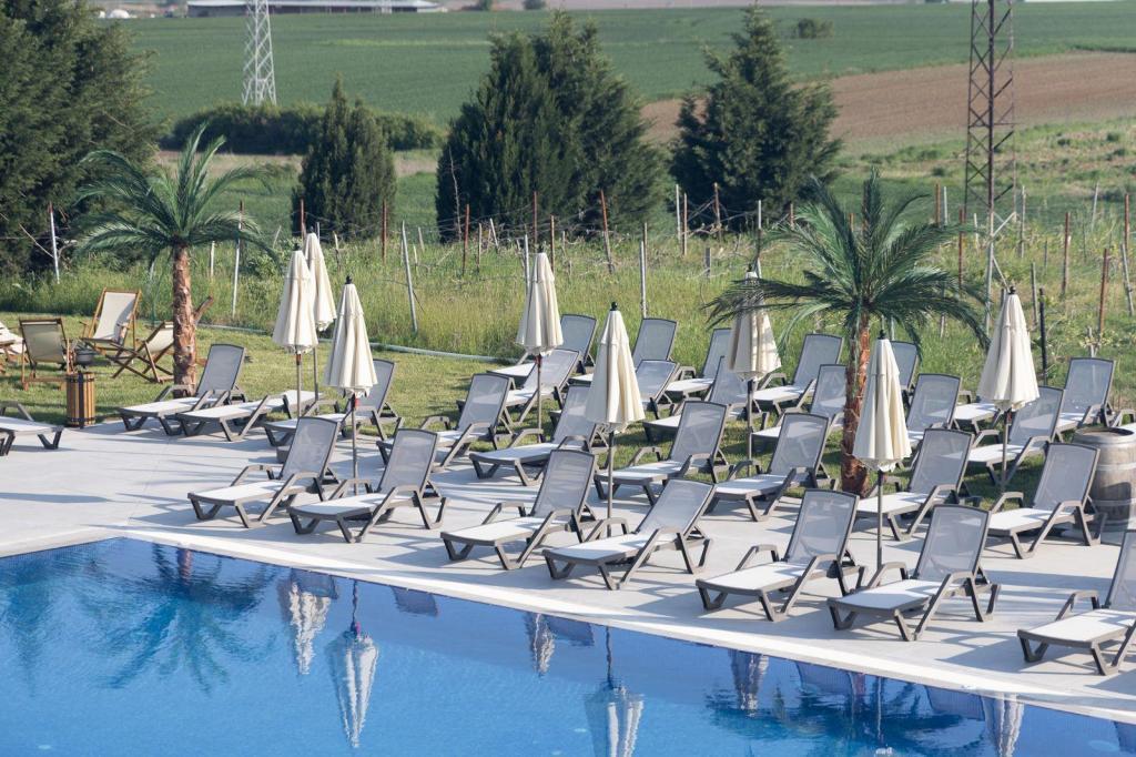 The Rest Port Village Hotel — 4