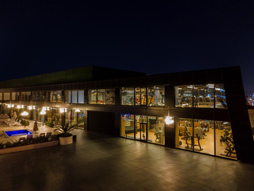 Windsor Hotel & Convention Center İstanbul — 6