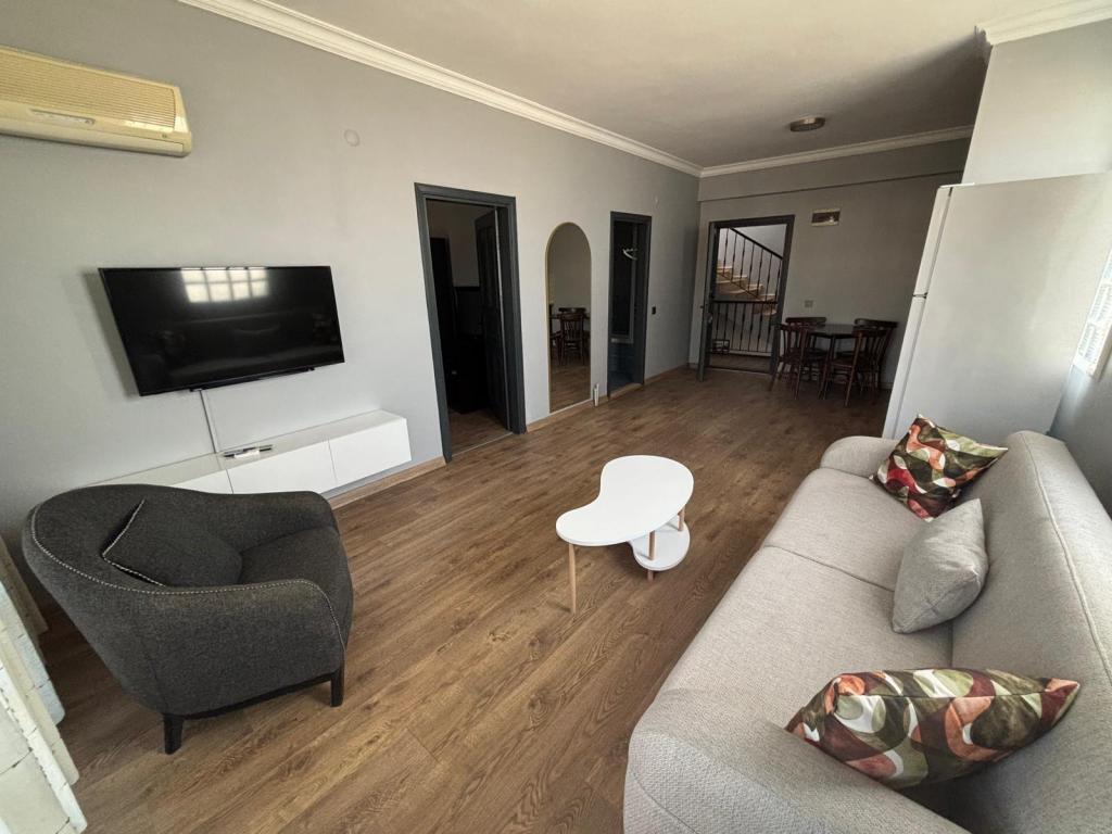Yalçınkaya Taş Apart Otel Çeşme — 9