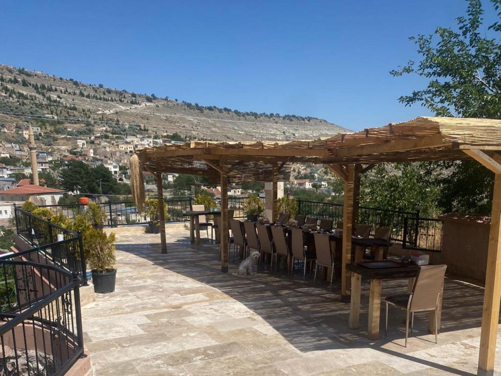 Yeşilöz Inn Cave Otel — 2