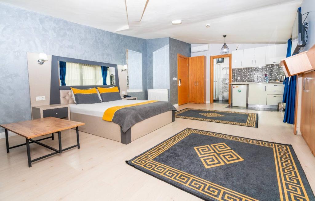 216 Comfort Inn Suıtes — 10