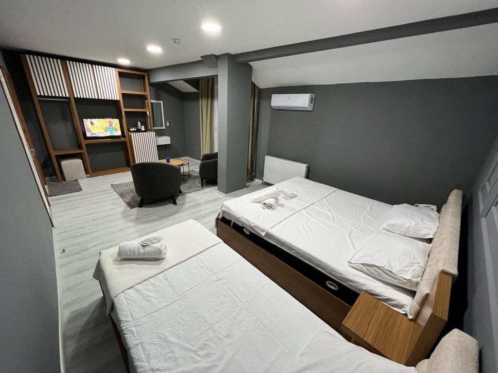 İn House Suite — 4