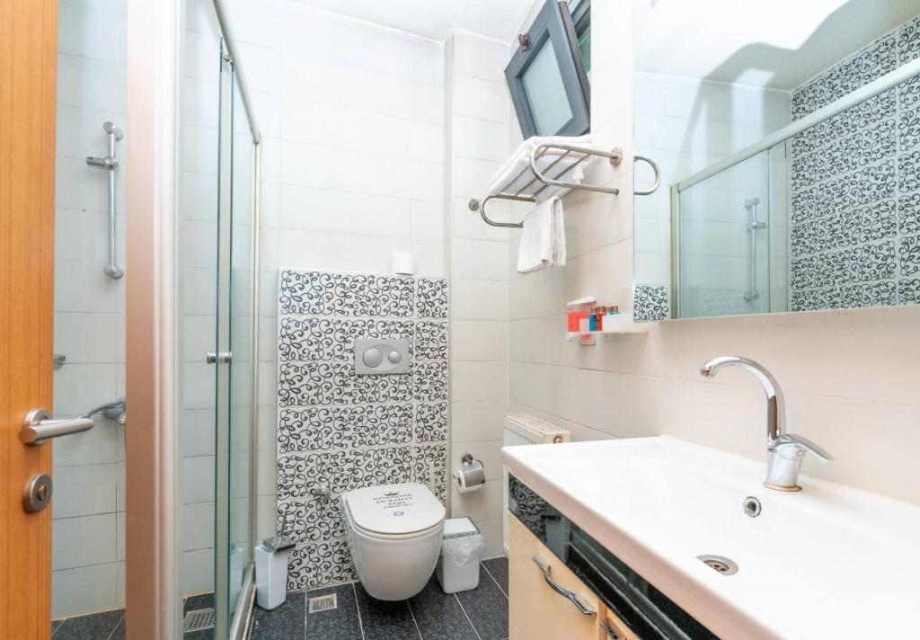 216 Comfort Inn Suıtes — 6