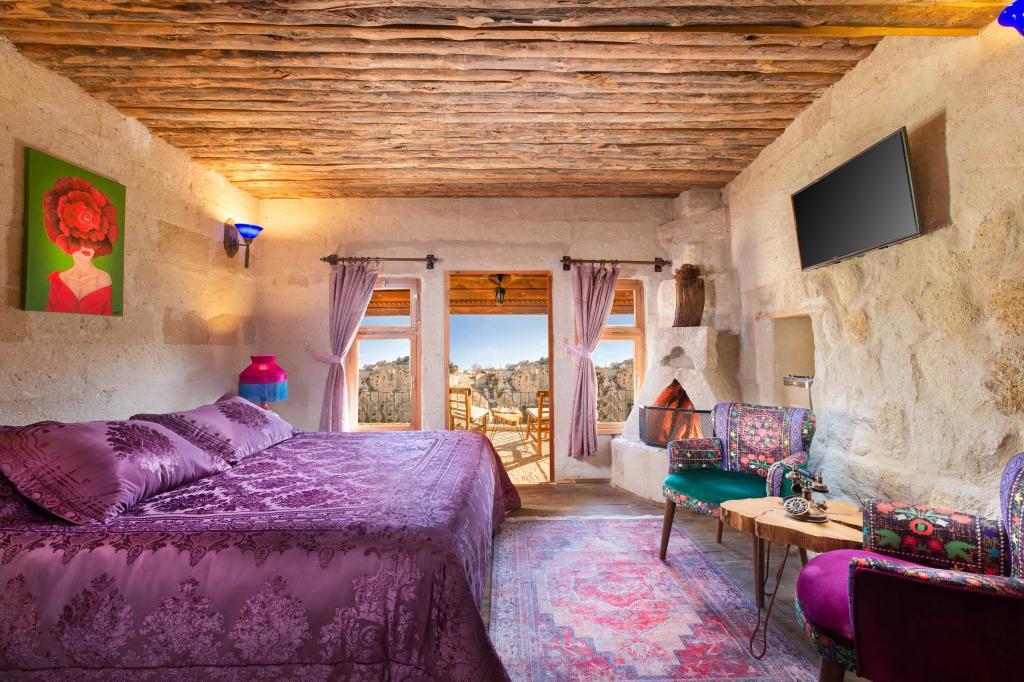 Splendid Cave Hotel — 9