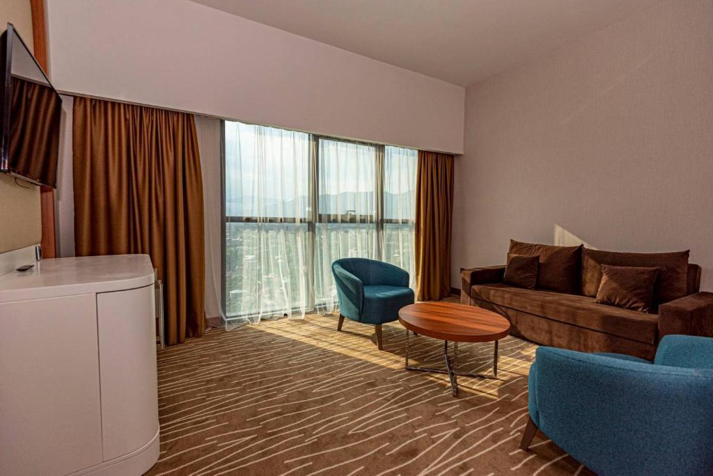 Grand Bellagio Batumi Convention & Casino Hotel — 6