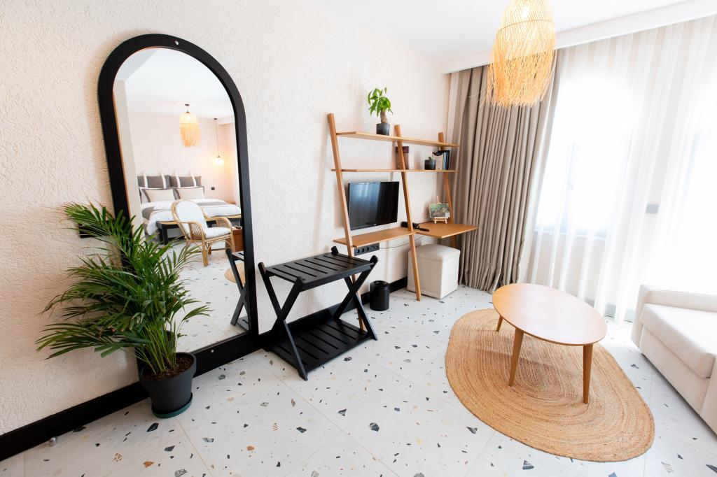 Elysium Garden Hotel — 5