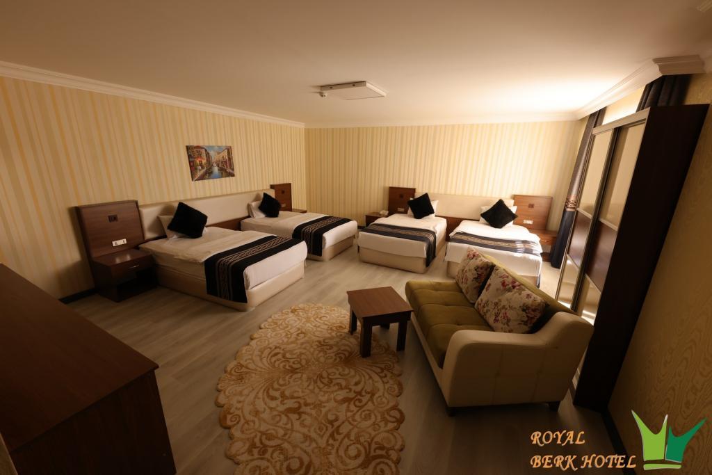 Royal Berk Hotel — 4