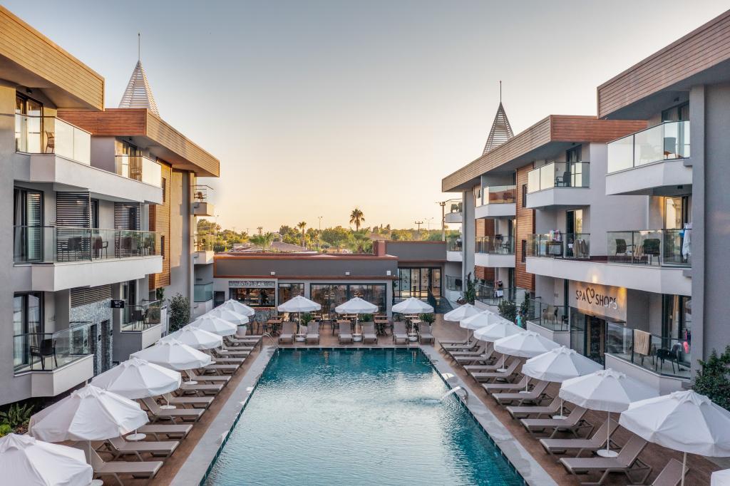 Side Amour Hotel — 3