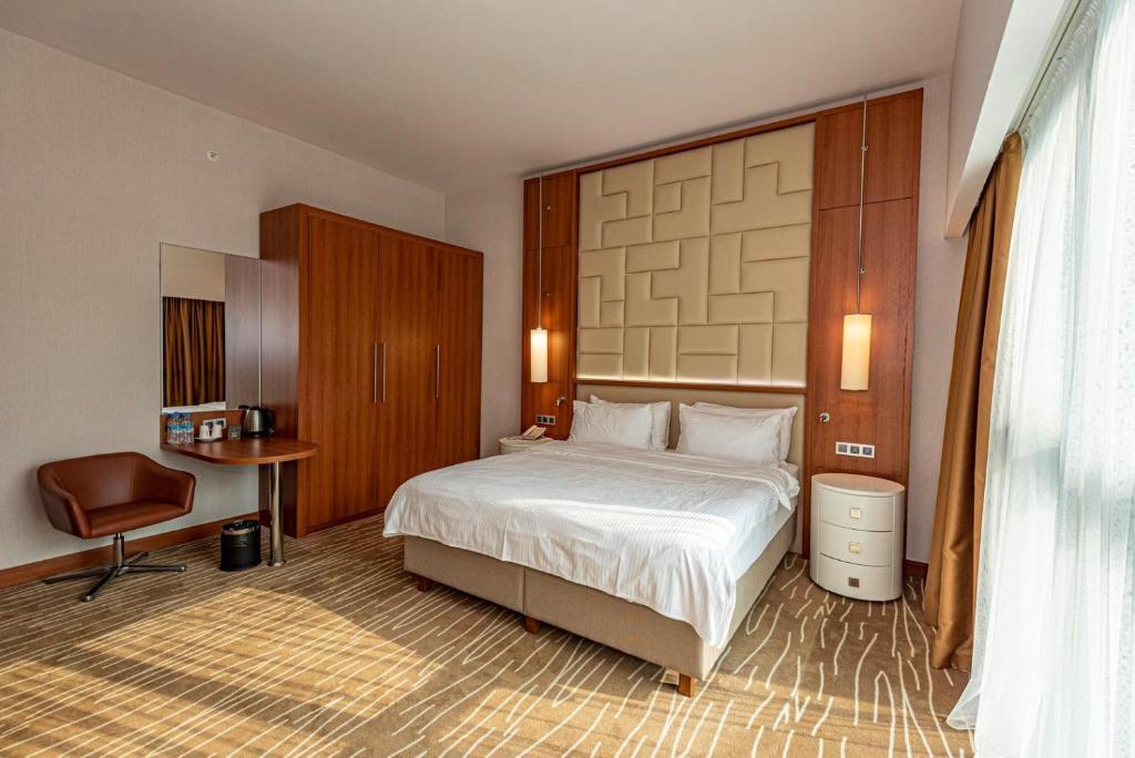 Grand Bellagio Batumi Convention & Casino Hotel — 2