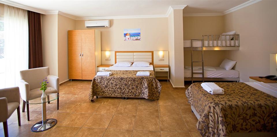 Bitez Risa Hotel — 2
