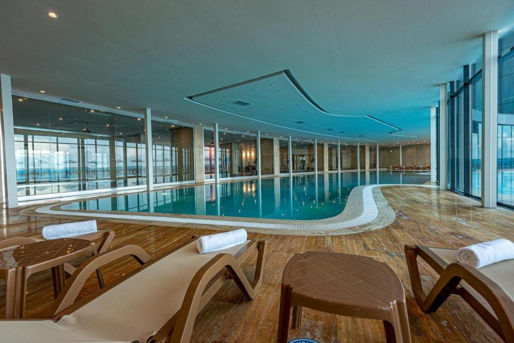 Grand Bellagio Batumi Convention & Casino Hotel — 7