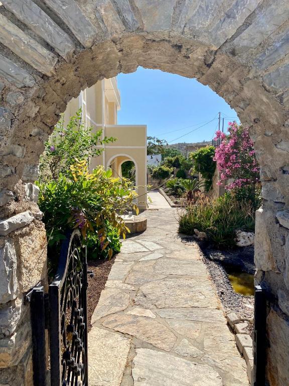 The Farrys Hotel and Beach Club — 3