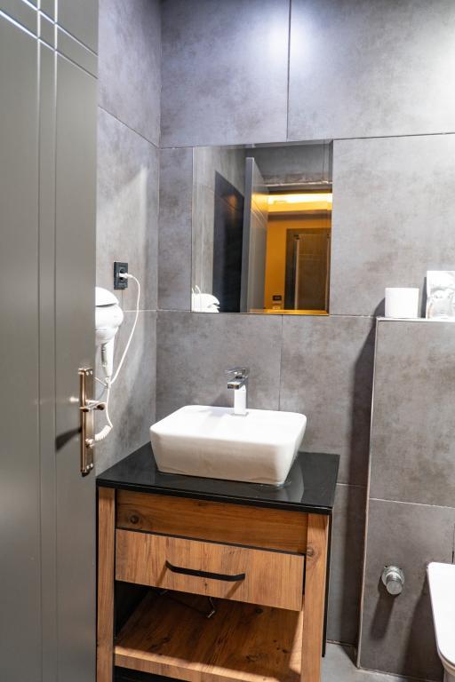 Eva Hotel — 6