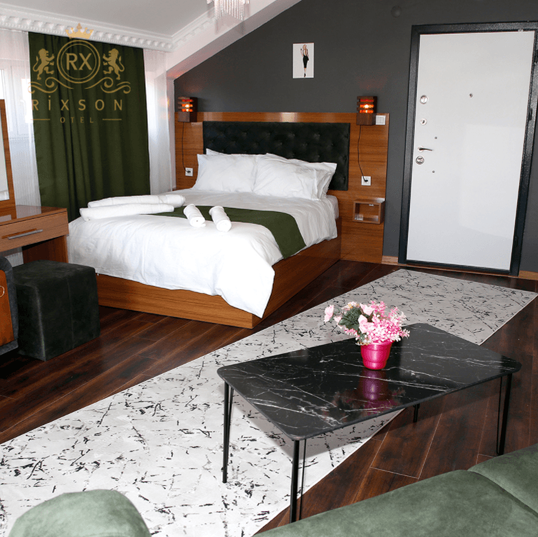 Riwaner Otel