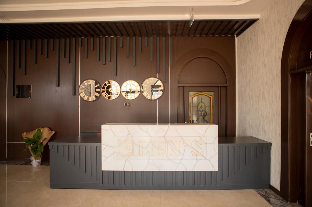 Edens Hotel VAN — 6